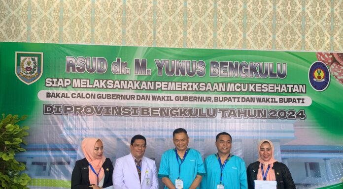 Rachmat-Tarmizi Bakal Calon Bupati dan Wakil Bupati Bengkulu Tengah Jalani Tes Kesehatan di RSUD M Yunus