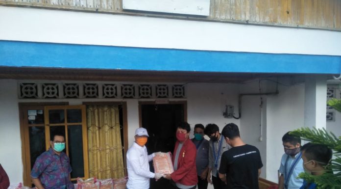 Peduli OKP, Rohidin Bantu Mahasiswa Perantauan