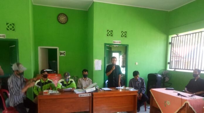 Akibat Dampak Covid-19, Pemerintahan Desa Tanjung Harapan Bagikan BLT DD Dan Masker