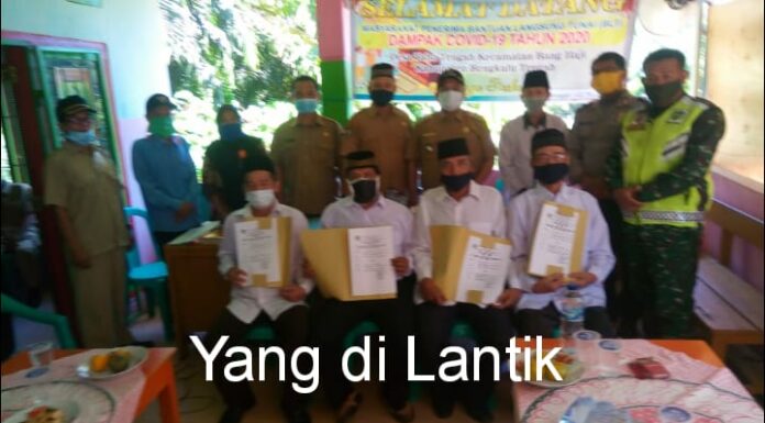 Kepala KUA Bang Haji Lantik Empat Orang Pengurus Syarak Desa Taba Tengah