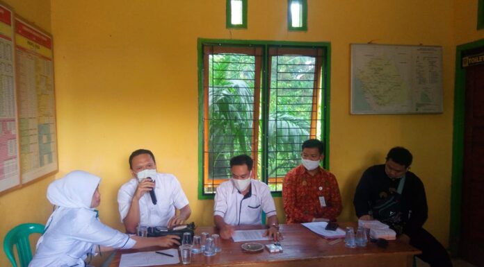 Penyaluran Bantuan BLT DD Tahap II Desa Pagar Besi Berjalan Sukses