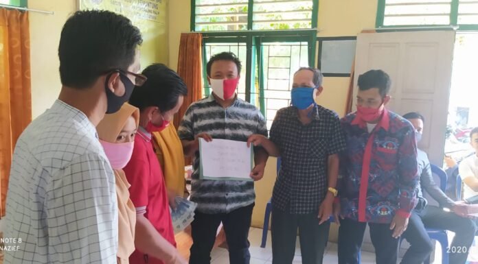 Pemdes Lubuk Sematung Salurkan BLT DD Tahap 3