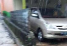 Rumah Warga Gang Beringin Dan Gang Rambutan Kebanjiran