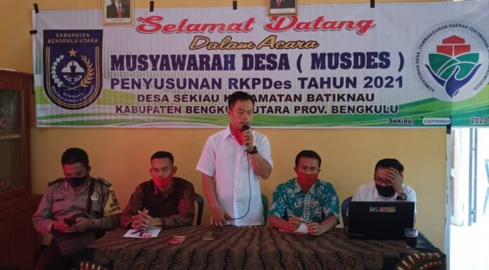 Musdes RKPDes Di Desa Skiau, Di Pimpin Ketua BPD Guna Menampung Aspirasi Masyarakat