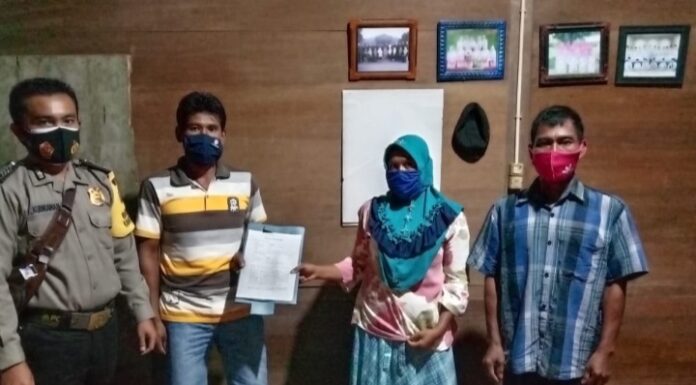 Bhabinkamtibmas Polsek Teras Terunjam Mediasi Sengketa Sengketa Kepemilikan Tanah