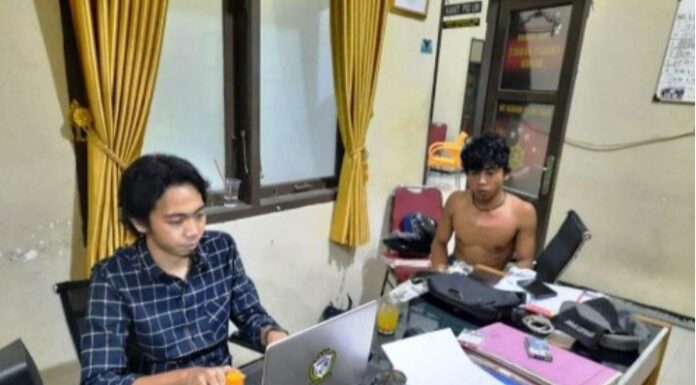 Pemuda Kaur Ditangkap Polisi Di Duga Mengambil HP Timses