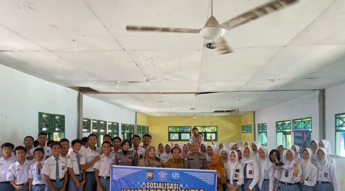 Kegiatan Sosialisasi Keselamatan Berlalu Lintas di SMA Negeri 01 Bengkulu Utara