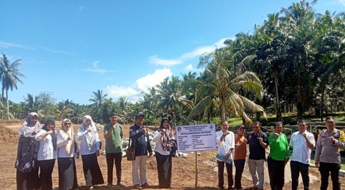 Pemdes Desa Tanah Rekah Gelar Titik nol Pembangunan Los Pasar Milik Desa