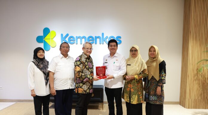 Bupati Bengkulu Utara Audensi ke Kemenkes RI Optimalkan Layanan Kesehatan Di bengkulu Utara