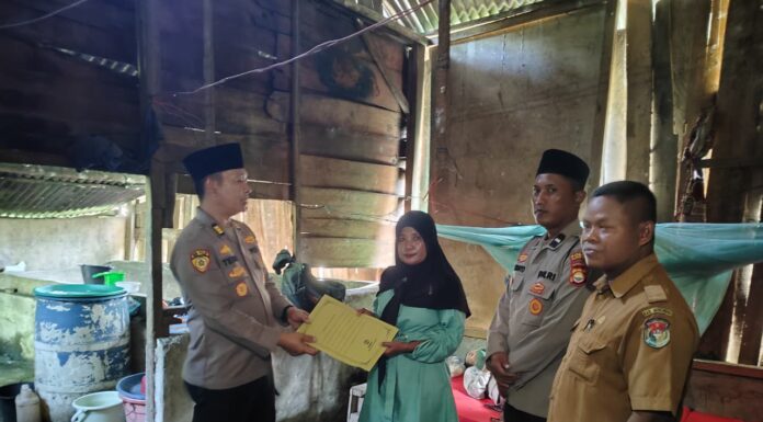 Polres Mukomuko Sambangi Warga Desa Rawa Mulya Dengan Tajuk 1000 Berbagi Untuk Masyarakat