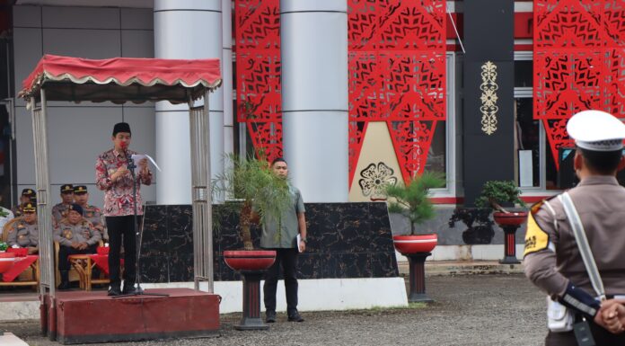 Bupati Bengkulu Utara Arie Septia Adinata S.E., M.Ap Pimpin Apel Gelar Pasukan Operasi Ketupat Nala 2026