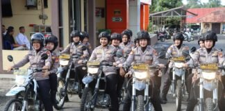 Semangat Hari Kartini Polres BU Patroli Dialogis di Pasar Purwodadi Arga Makmur