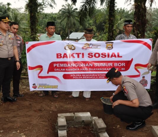 Kapolres BU Melaksanakan Peletakan Batu Pertama Pembanguan Sumur Bor DI Desa Gunung Selan
