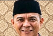 Drs. H. Kisro Zanito, M.M. Resmi Nakhodai Dinas Koperasi dan UKM Setelah dilantik oleh Wakil bupati BU