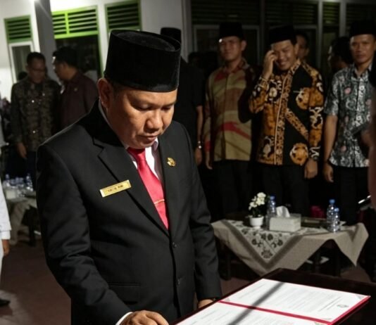 Faizal Hadi, S.KM., M.Si. Resmi Dilantik Jadi Kadinkes Bengkulu Utara, Wabup Sumarno Titipkan Amanah Pengabdian